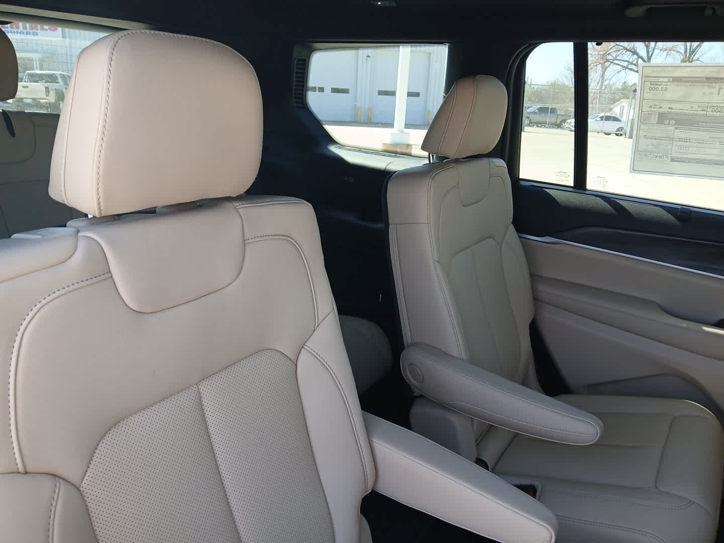 2025 Jeep Grand Cherokee L GRAND CHEROKEE L LIMITED 4X4