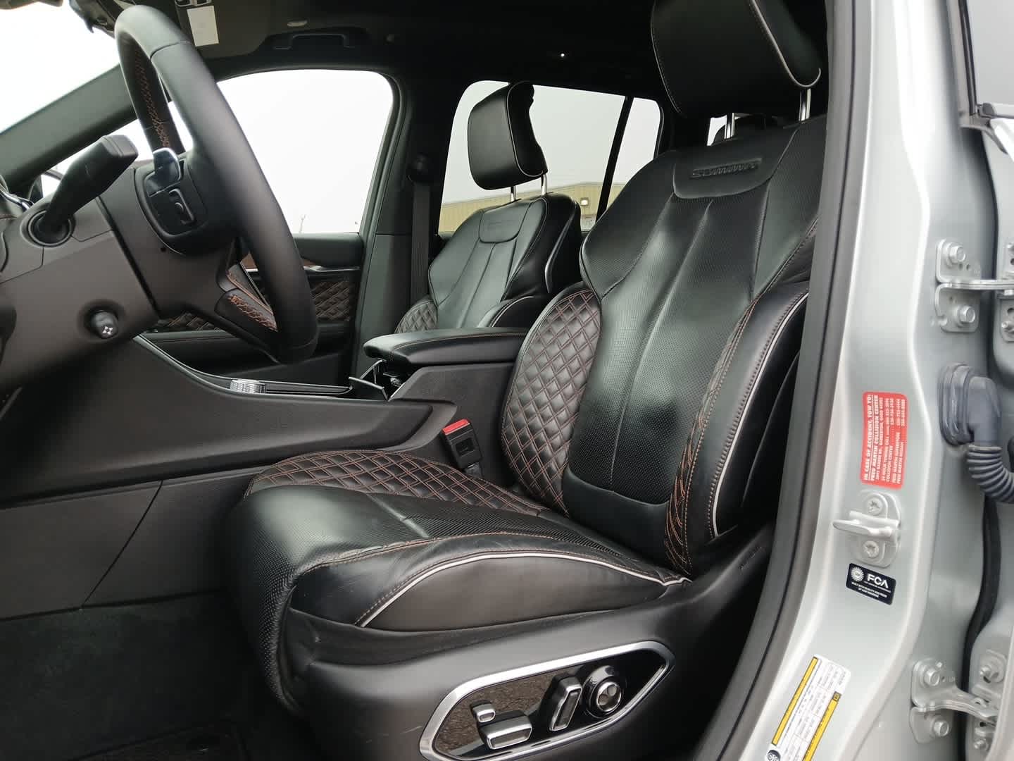 2022 Jeep Grand Cherokee 4xe Summit 4x4