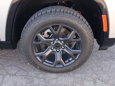 2026 Jeep Grand Wagoneer GRAND WAGONEER UPLAND 4X4