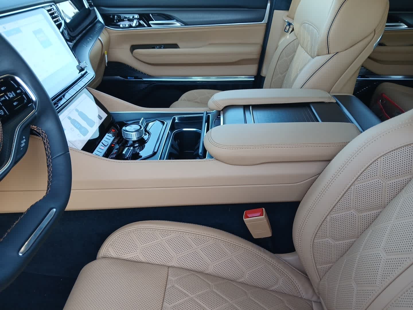2026 Jeep Grand Wagoneer GRAND WAGONEER SUMMIT RESERVE 4X4