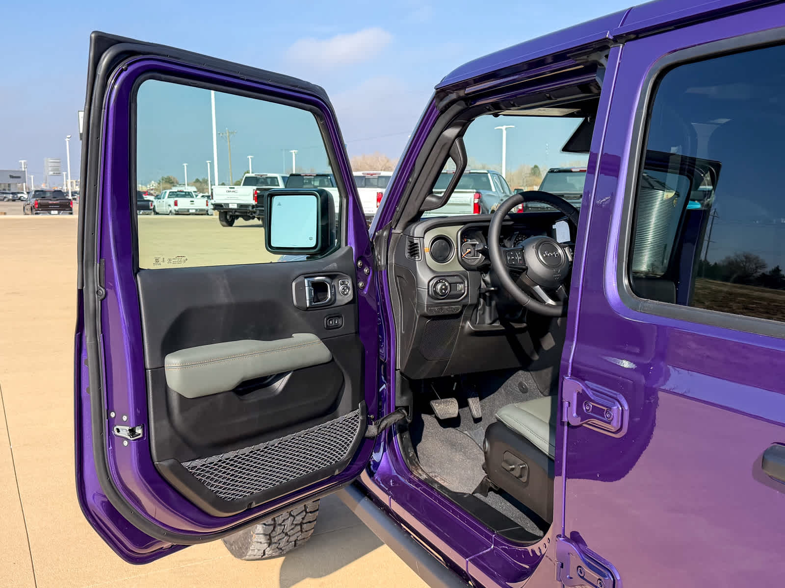 2026 Jeep Gladiator GLADIATOR MOJAVE X 4X4