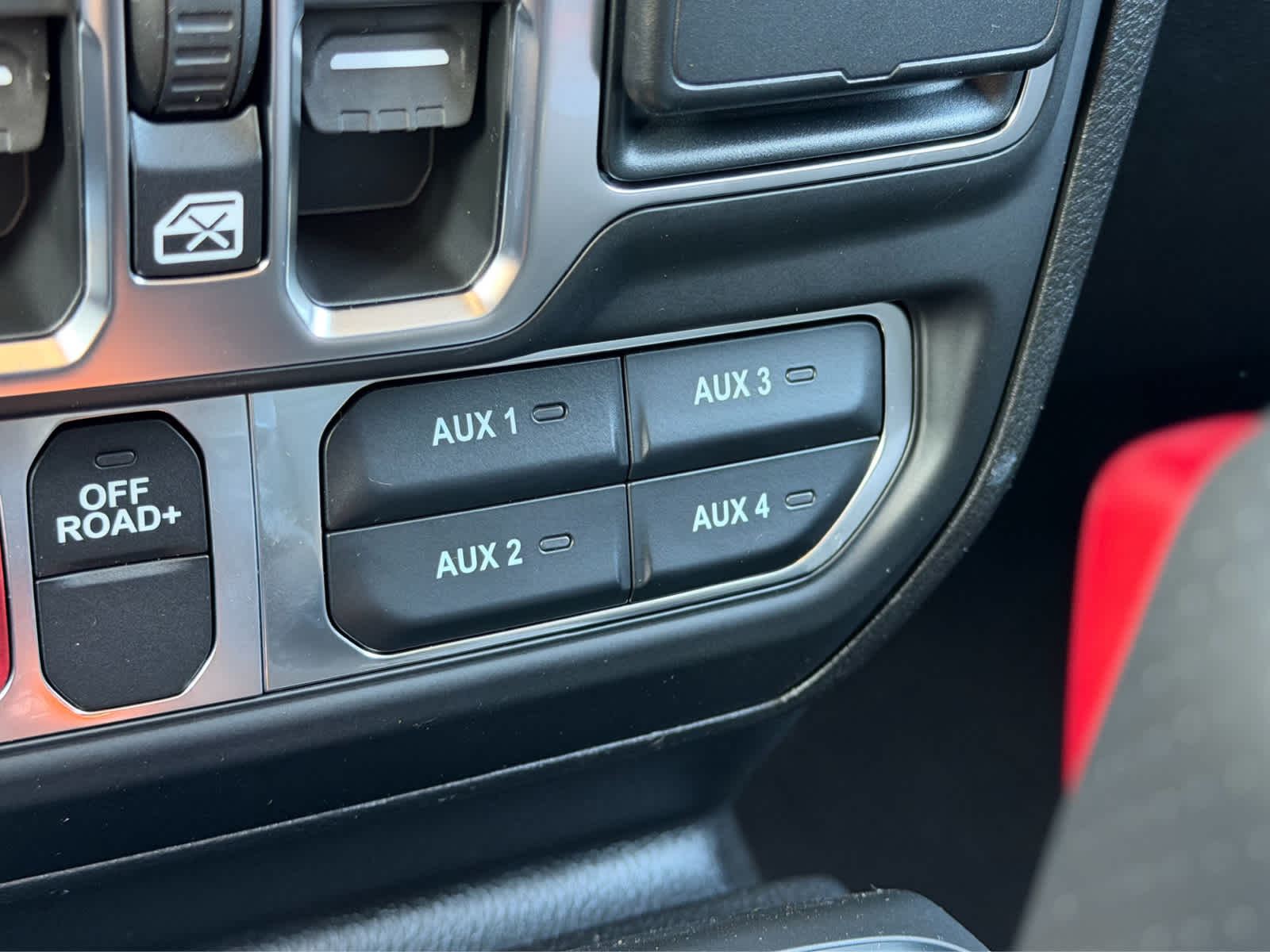 2026 Jeep Gladiator GLADIATOR MOJAVE X 4X4