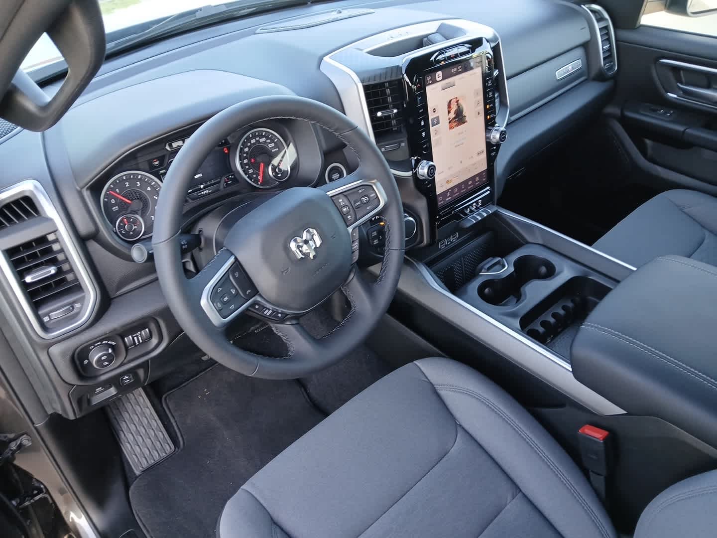 2026 RAM Ram 1500 RAM 1500 LONE STAR CREW CAB 4X4 5'7' BOX