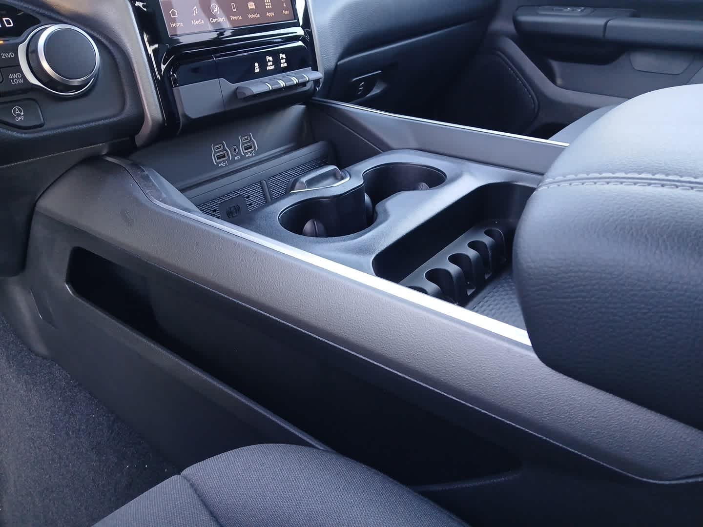 2026 RAM Ram 1500 RAM 1500 LONE STAR CREW CAB 4X4 5'7' BOX