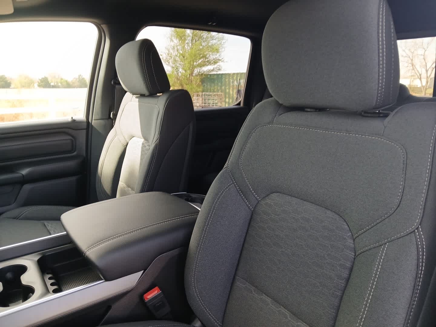 2026 RAM Ram 1500 RAM 1500 EXPRESS CREW CAB 4X4 5'7' BOX