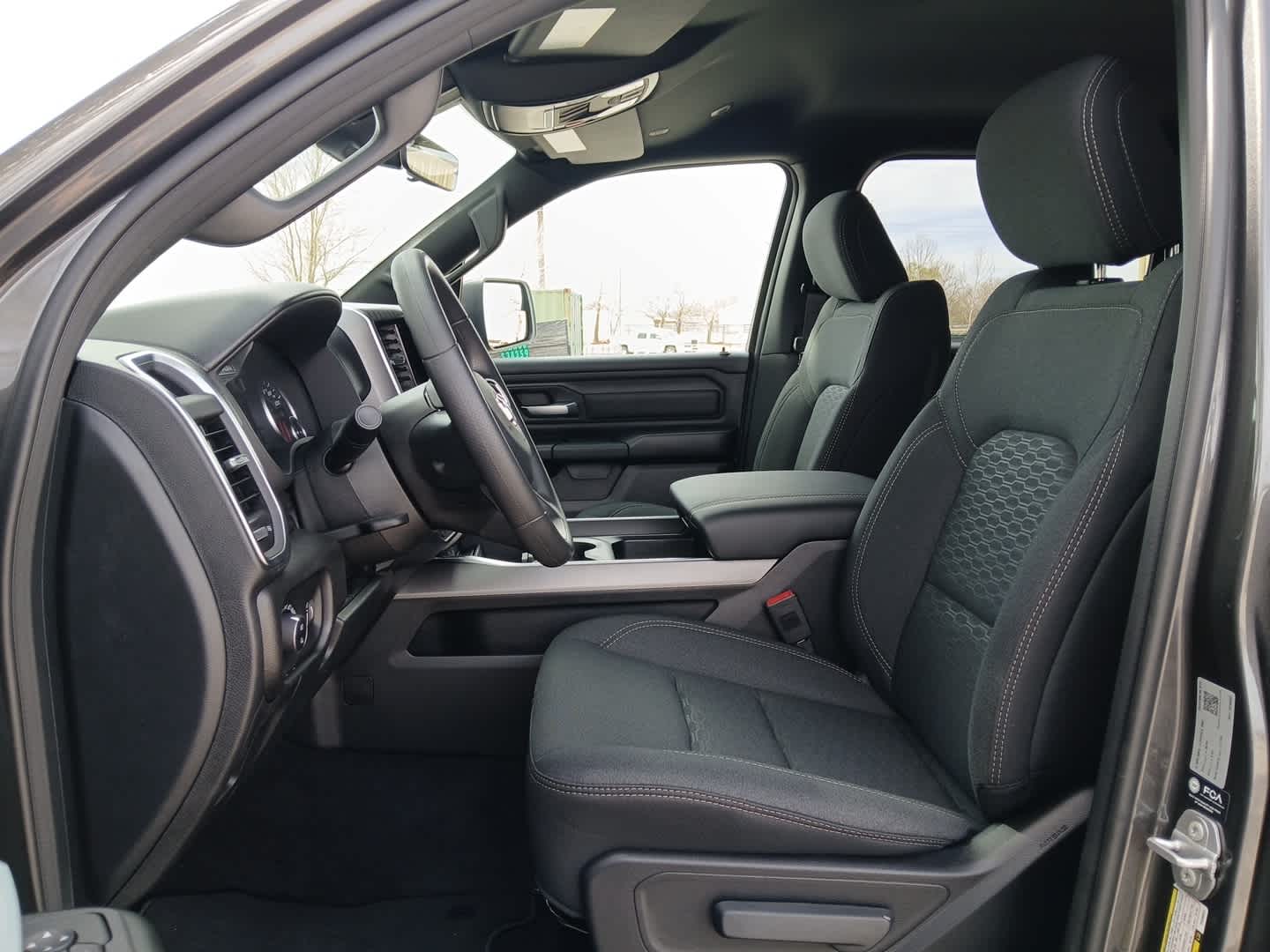 2026 RAM Ram 1500 RAM 1500 EXPRESS CREW CAB 4X4 5'7' BOX