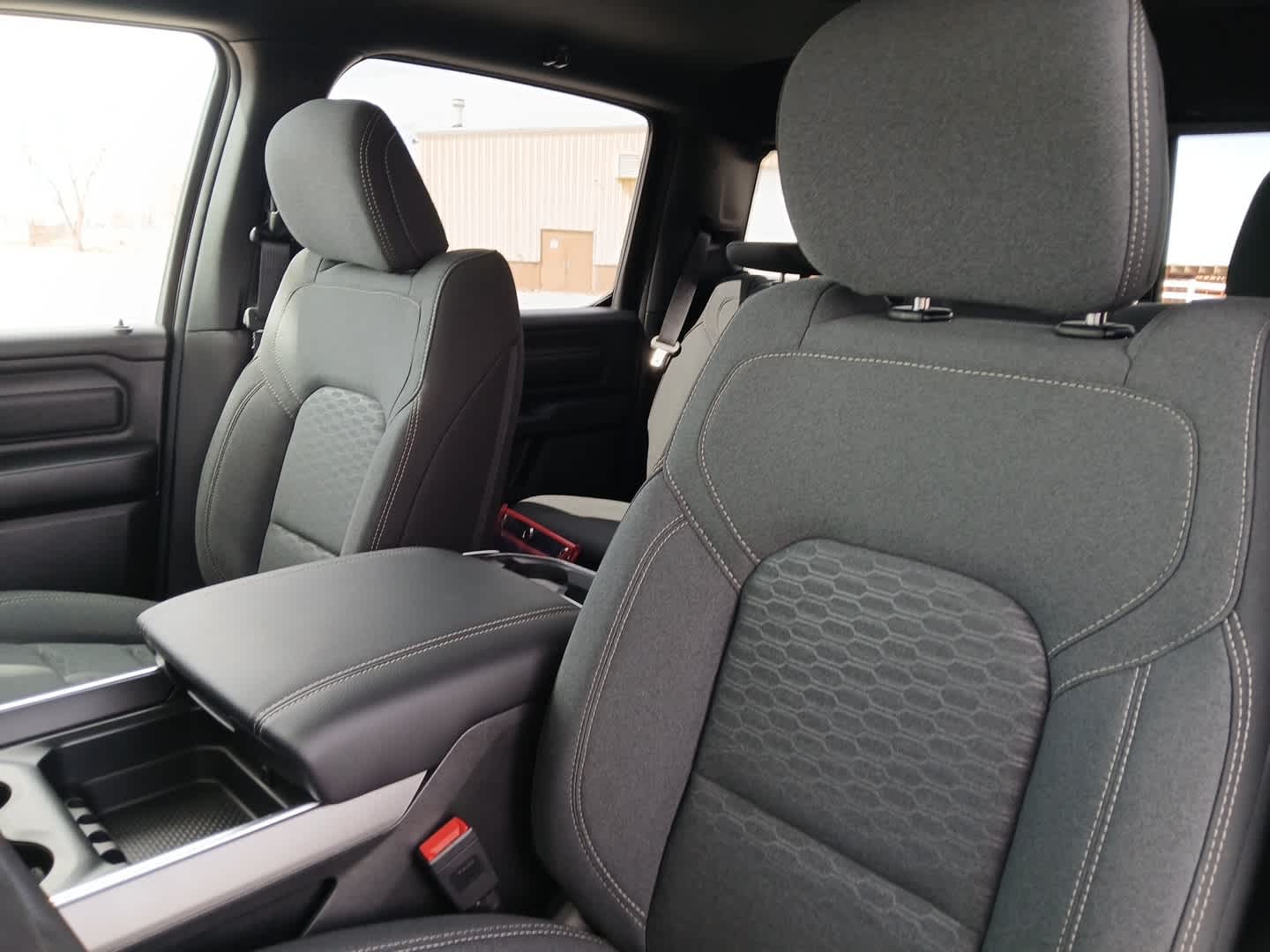 2026 RAM Ram 1500 RAM 1500 EXPRESS CREW CAB 4X4 5'7' BOX