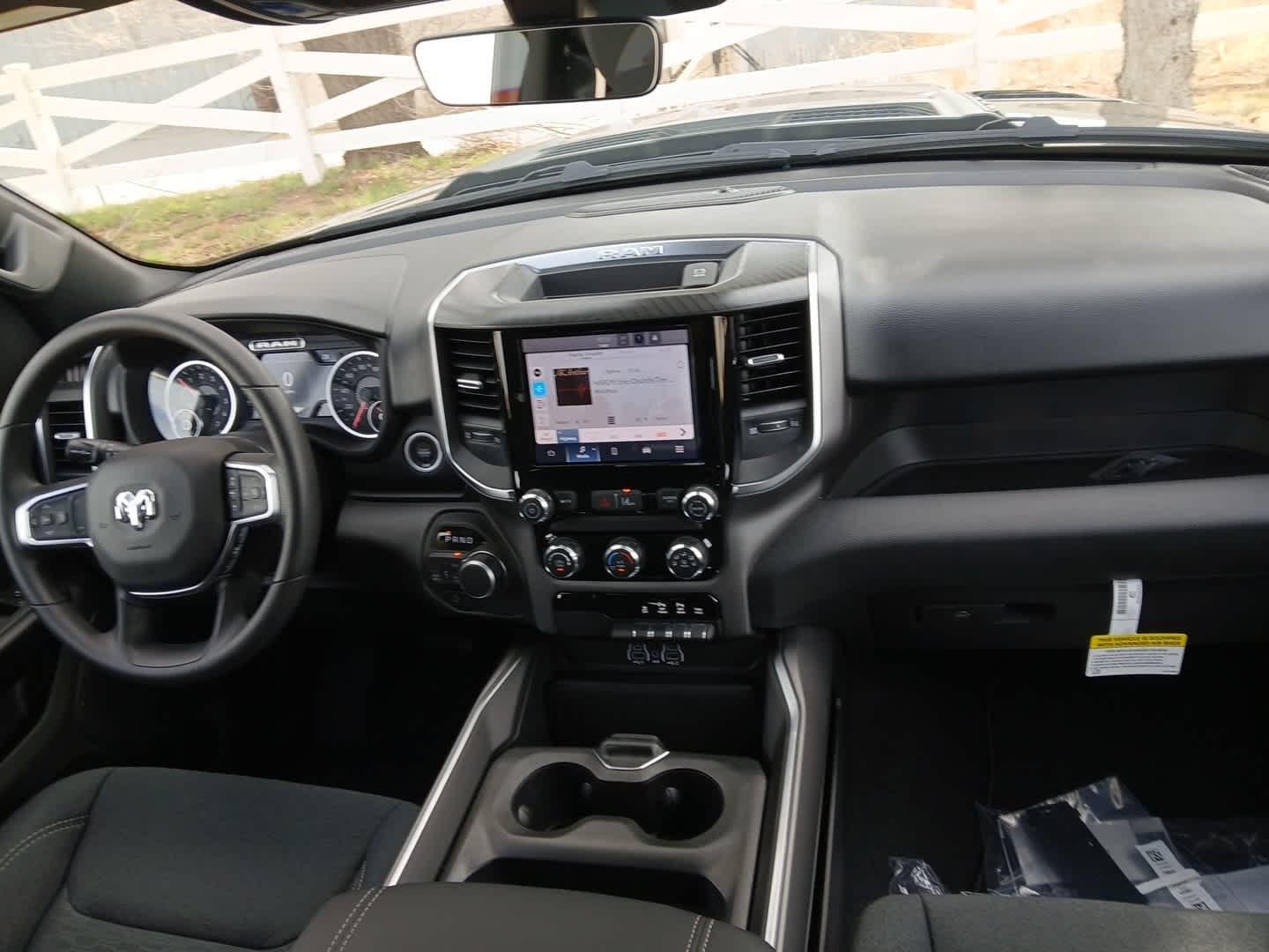 2026 RAM Ram 1500 RAM 1500 EXPRESS CREW CAB 4X4 5'7' BOX