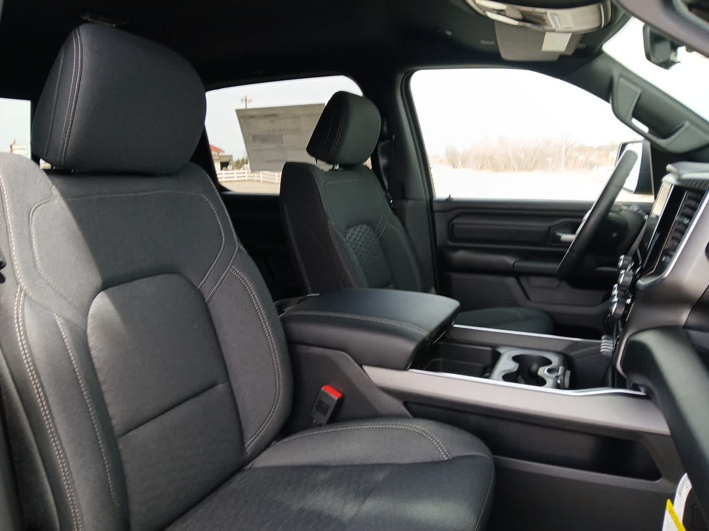 2026 RAM Ram 1500 RAM 1500 EXPRESS CREW CAB 4X4 5'7' BOX