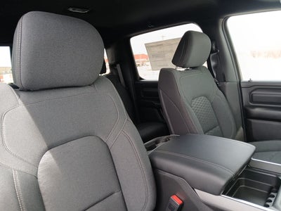 2026 RAM Ram 1500 RAM 1500 EXPRESS CREW CAB 4X4 5'7' BOX