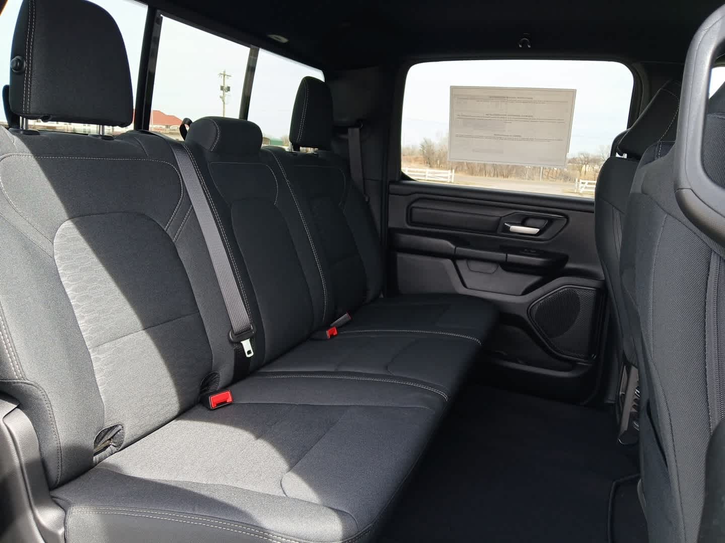 2026 RAM Ram 1500 RAM 1500 EXPRESS CREW CAB 4X4 5'7' BOX