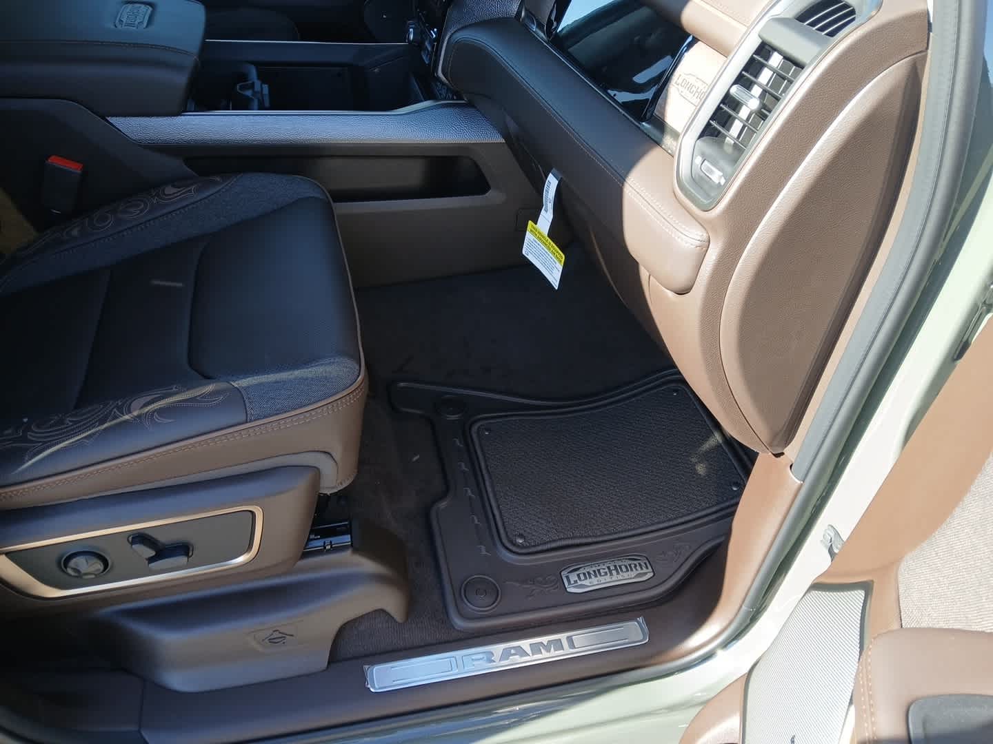 2026 RAM Ram 1500 RAM 1500 LIMITED LONGHORN CREW CAB 4X4 5'7' BOX