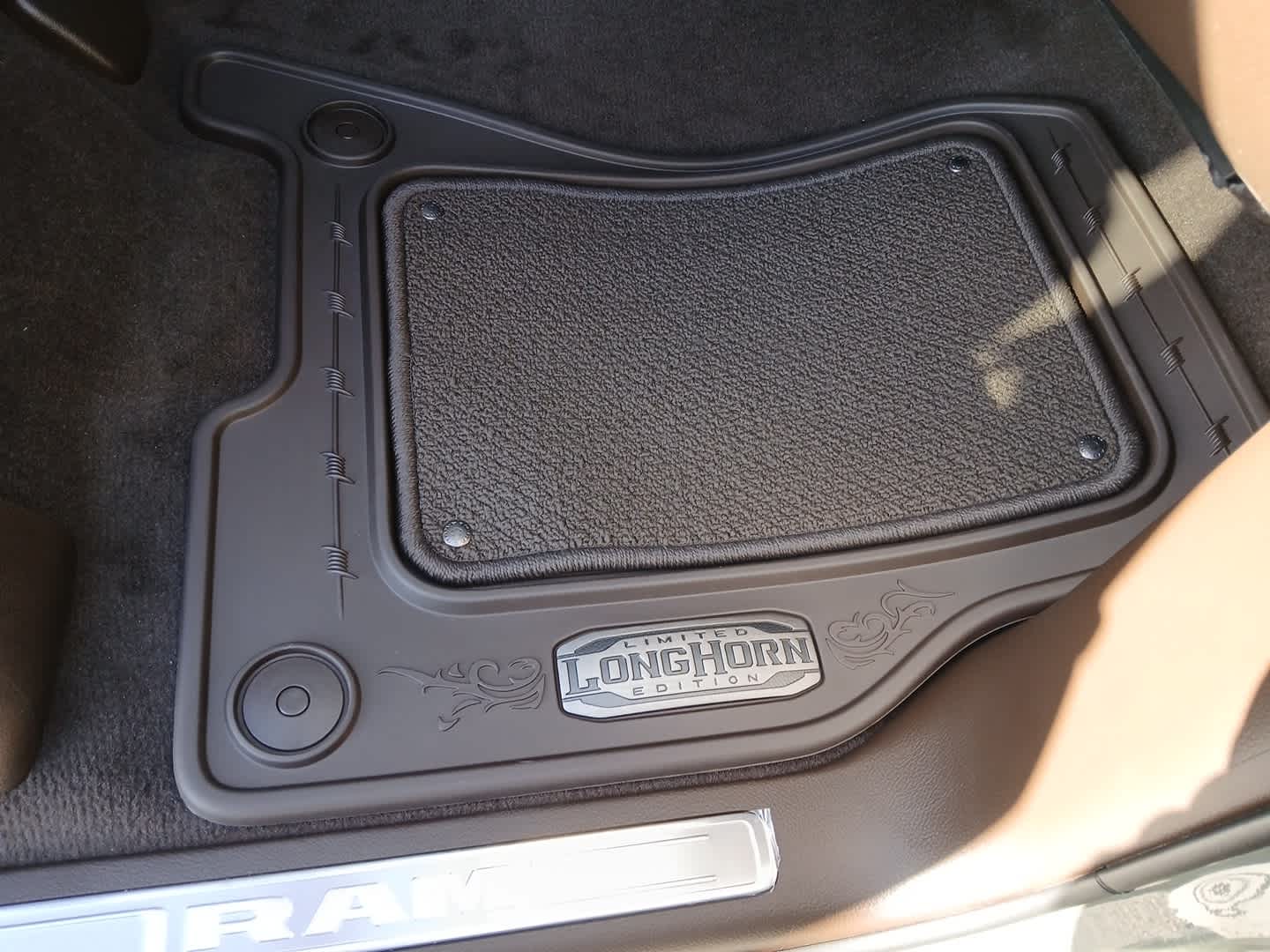 2026 RAM Ram 1500 RAM 1500 LIMITED LONGHORN CREW CAB 4X4 5'7' BOX