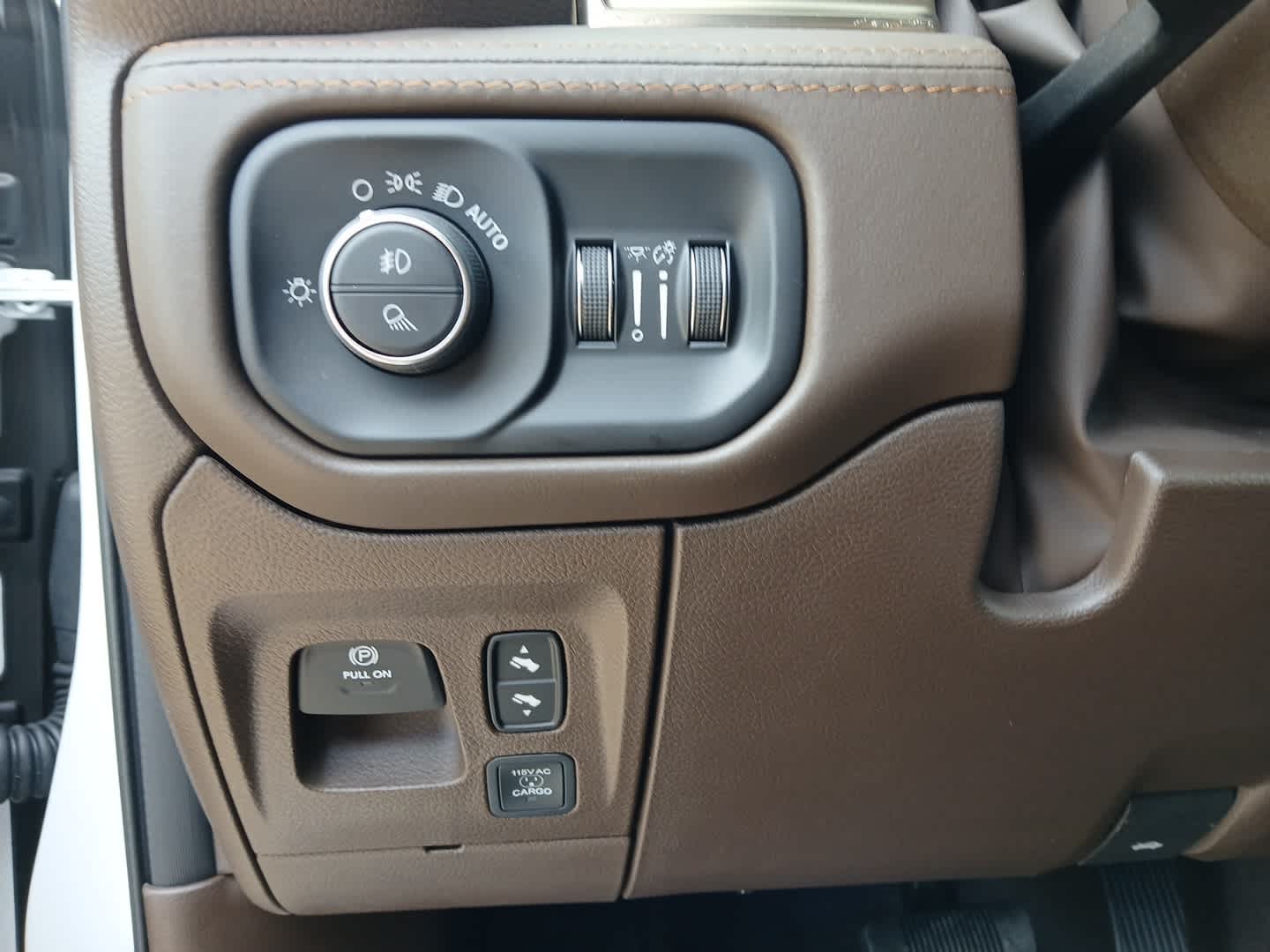 2026 RAM Ram 1500 RAM 1500 LIMITED LONGHORN CREW CAB 4X4 5'7' BOX