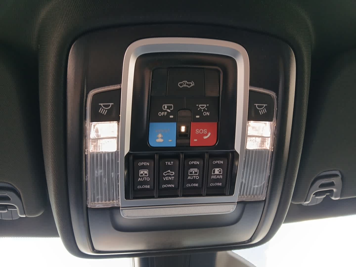 2026 RAM Ram 1500 RAM 1500 LIMITED CREW CAB 4X4 5'7' BOX