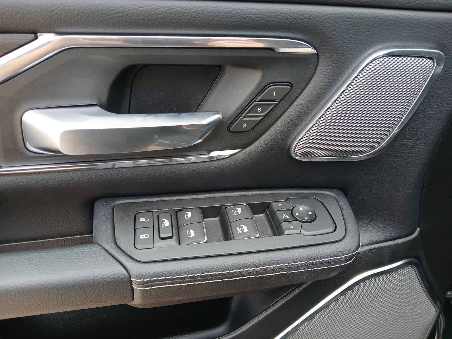 2026 RAM Ram 1500 Laramie