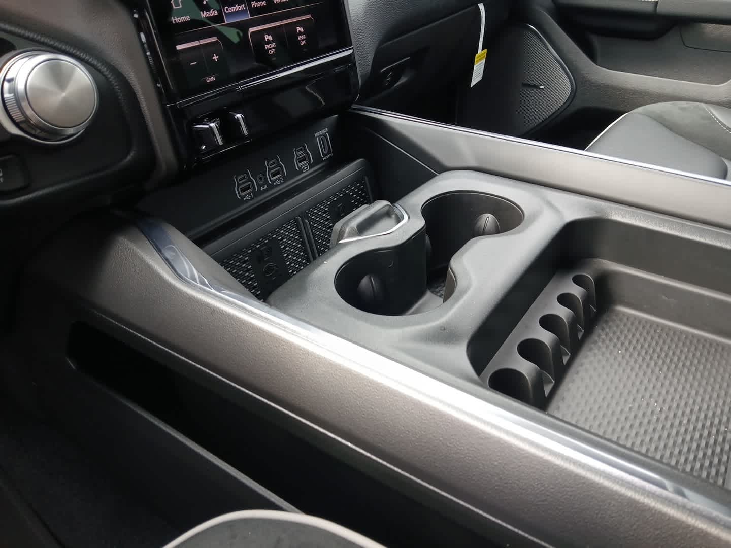2026 RAM Ram 1500 Laramie