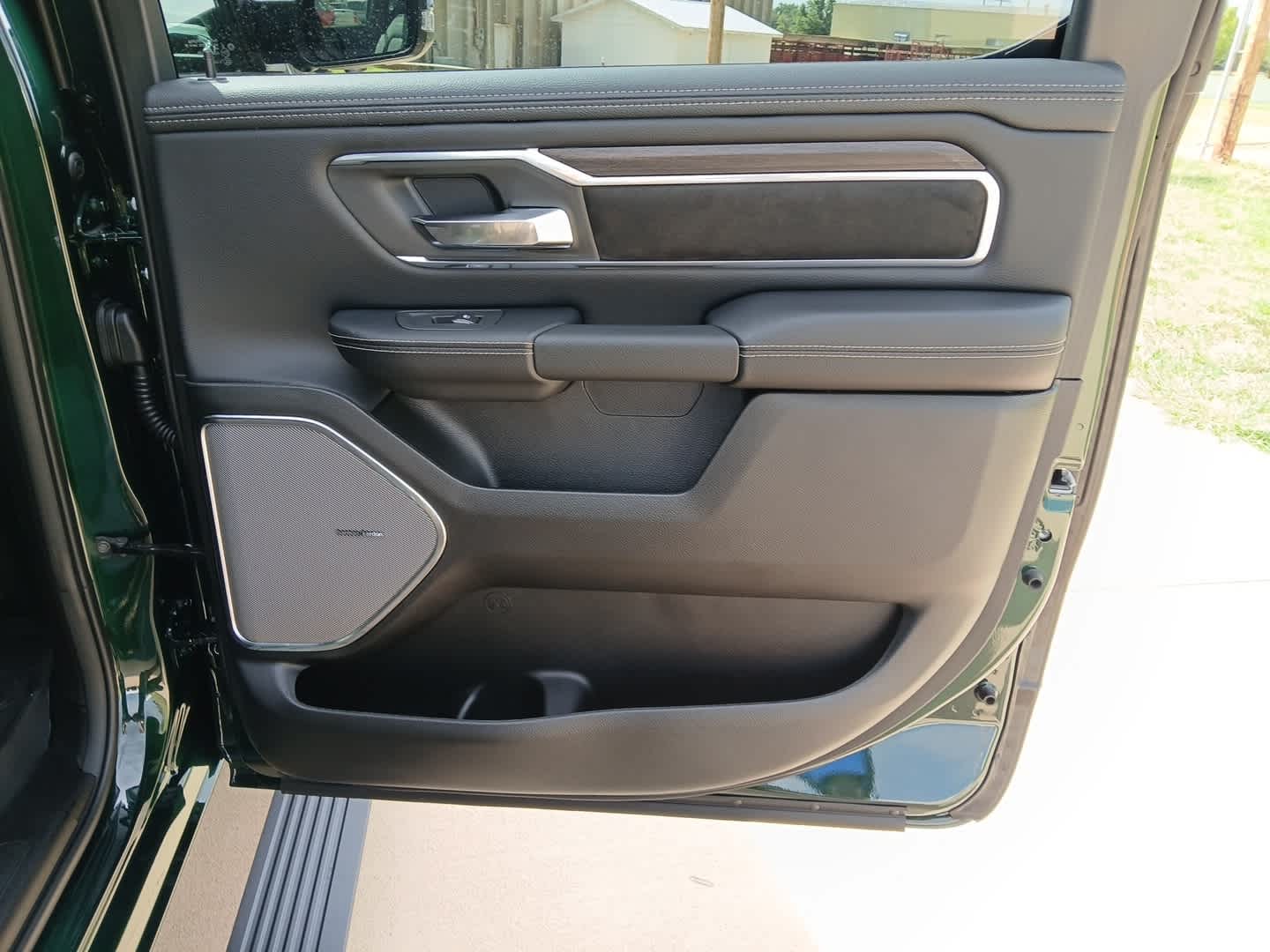 2026 RAM Ram 1500 Laramie