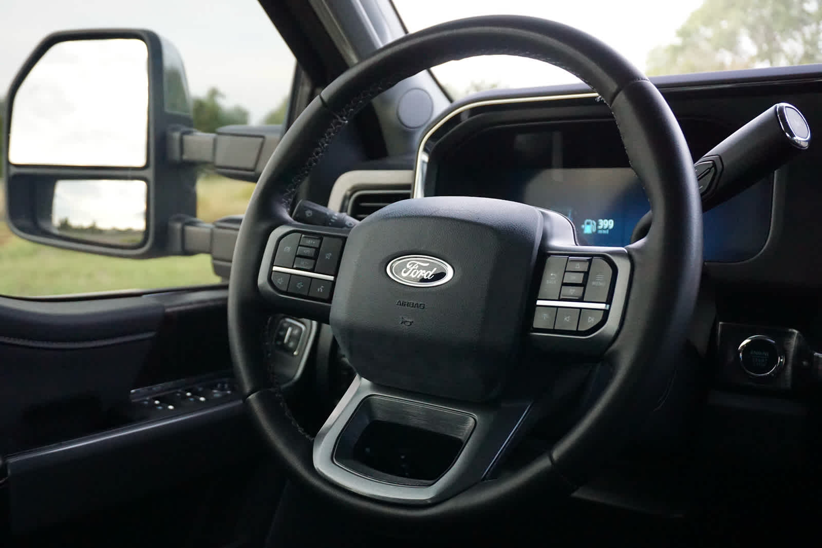 2025 Ford F-350 LARIAT