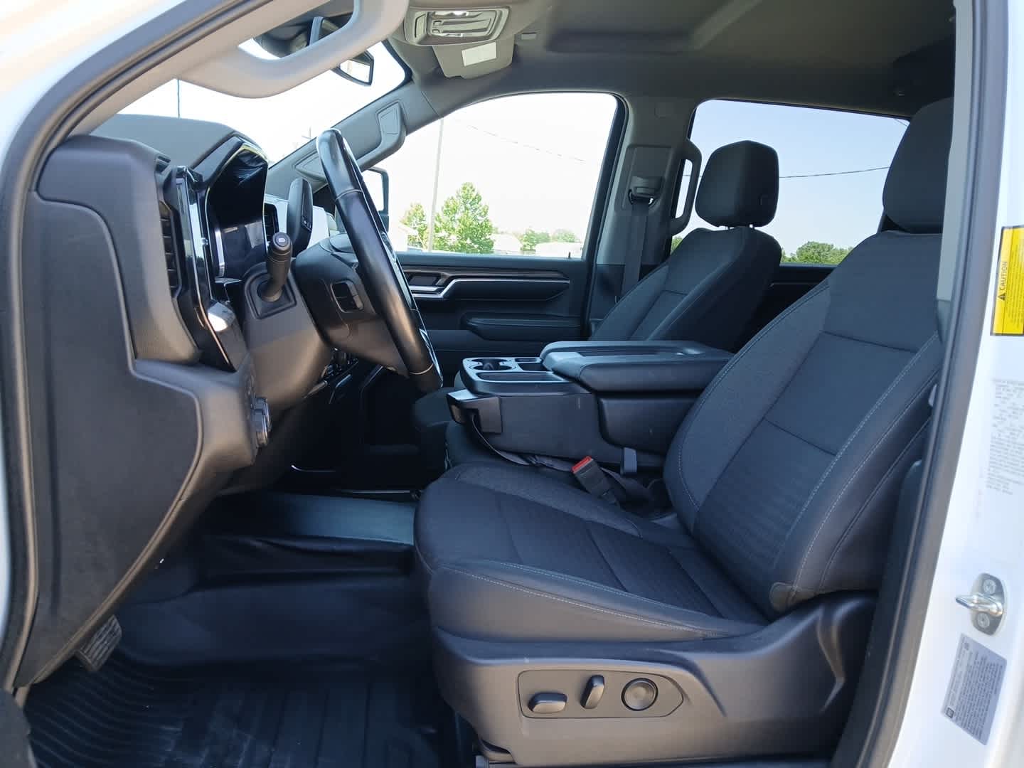 2024 Chevrolet Silverado 3500HD Chassis LT
