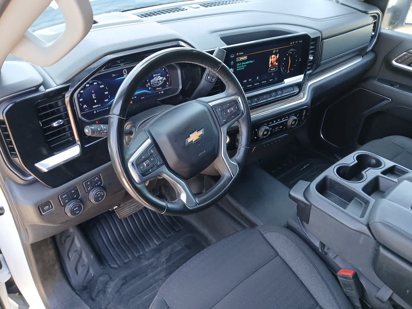 2024 Chevrolet Silverado 3500HD Chassis LT
