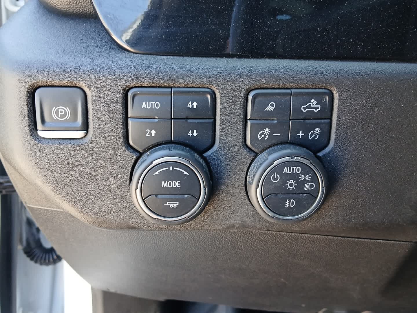 2024 Chevrolet Silverado 3500HD Chassis LT