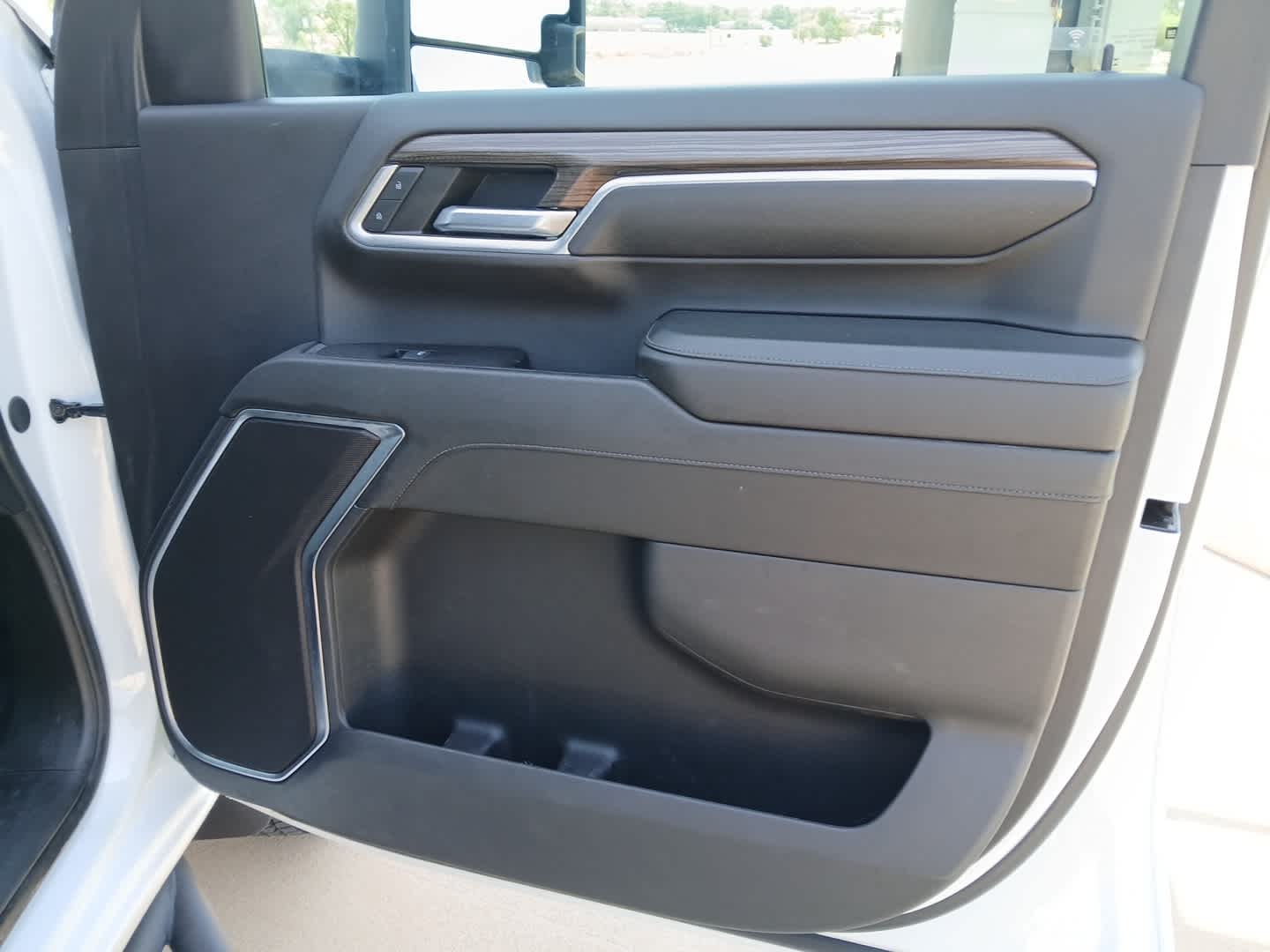 2024 Chevrolet Silverado 3500HD Chassis LT