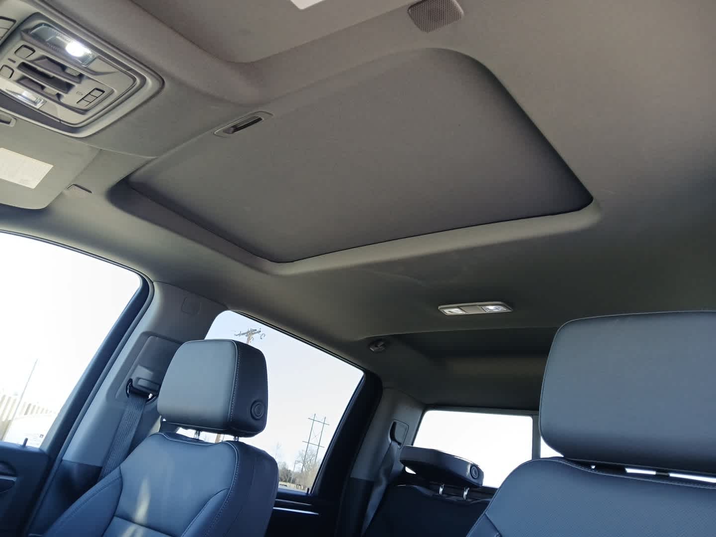 2025 Chevrolet Silverado 3500HD 4WD Crew Cab Long Bed LTZ