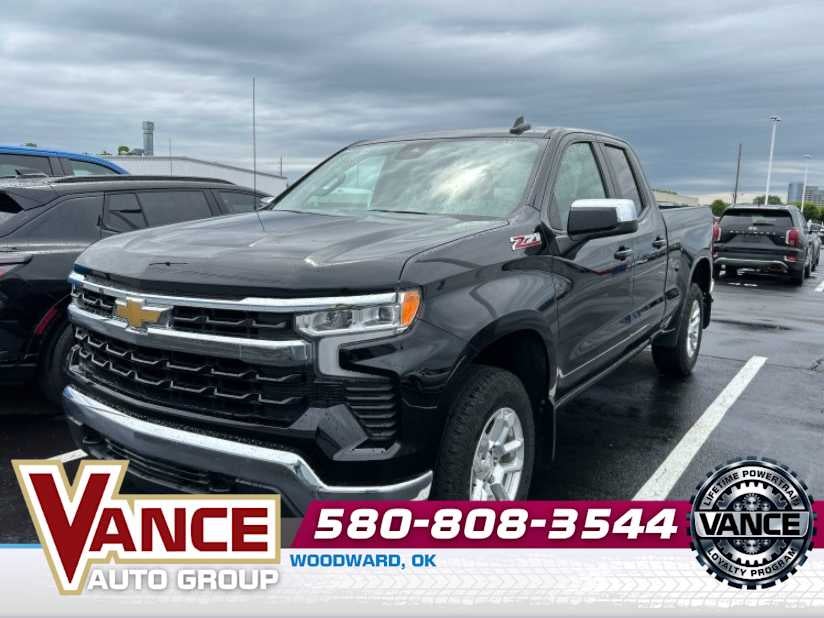 2023 Chevrolet Silverado 1500 4WD Double Cab Standard Bed LT