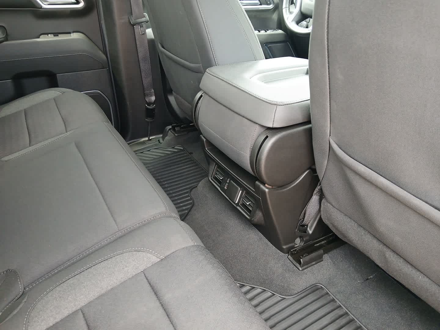 2023 Chevrolet Silverado 1500 4WD Double Cab Standard Bed LT