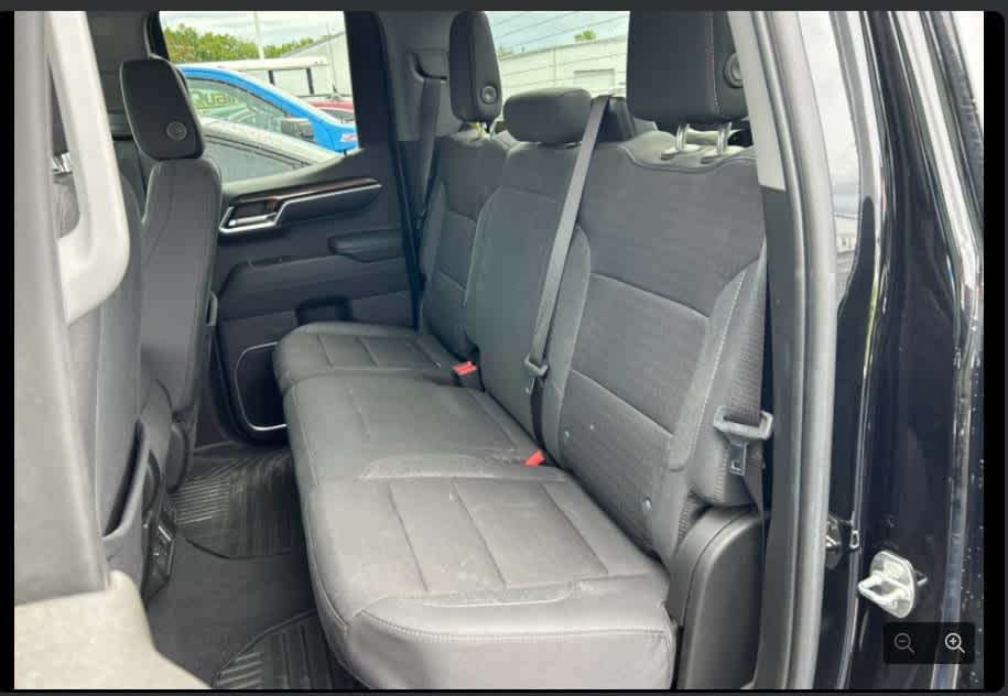 2023 Chevrolet Silverado 1500 4WD Double Cab Standard Bed LT