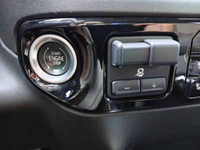 2023 Chevrolet Silverado 1500 4WD Crew Cab Short Bed High Country