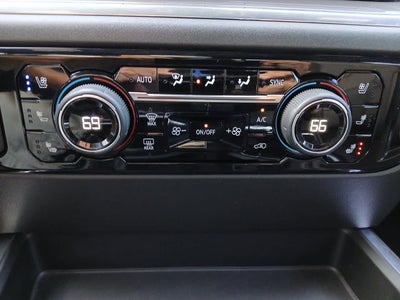 2023 Chevrolet Silverado 1500 4WD Crew Cab Short Bed High Country