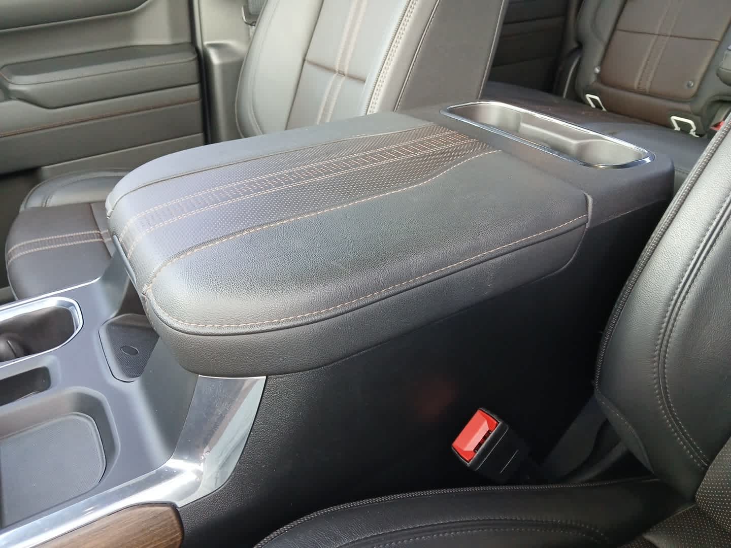 2023 Chevrolet Silverado 1500 4WD Crew Cab Short Bed High Country