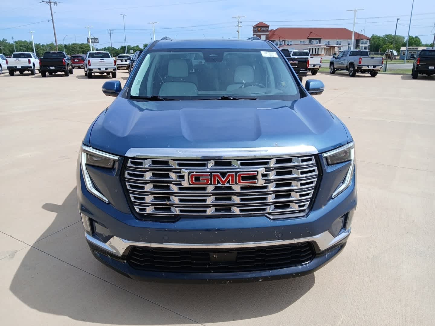 2026 GMC Acadia Denali AWD