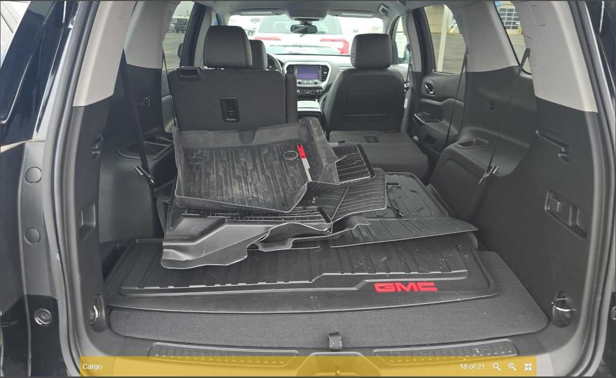 2023 GMC Acadia FWD SLT