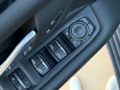 2021 GMC Yukon 4WD Denali