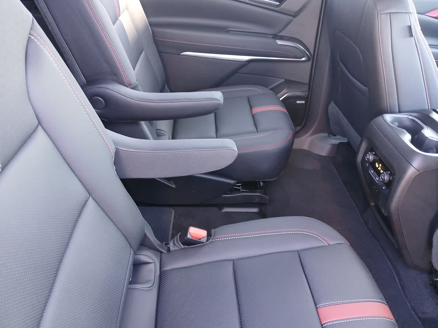 2026 Chevrolet Traverse AWD RS