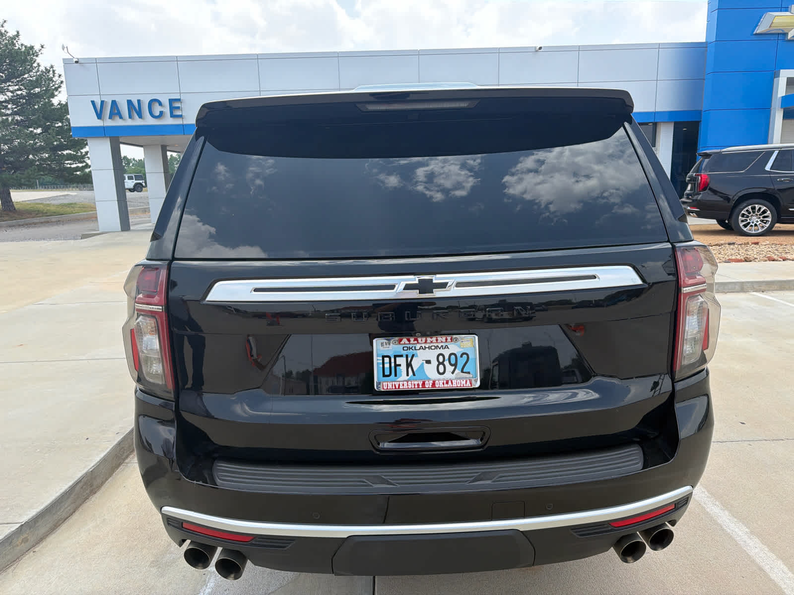 2024 Chevrolet Suburban 4WD High Country