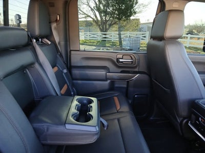 2023 GMC Sierra 2500HD 4WD Crew Cab Standard Bed AT4