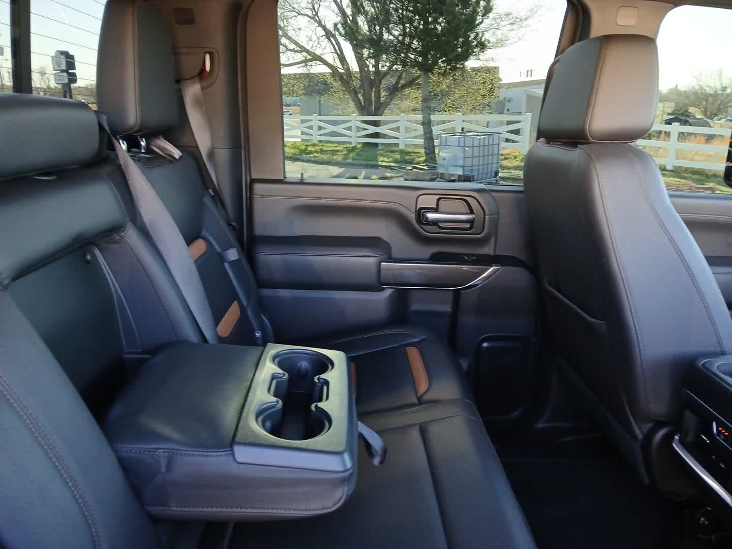 2023 GMC Sierra 2500HD 4WD Crew Cab Standard Bed AT4