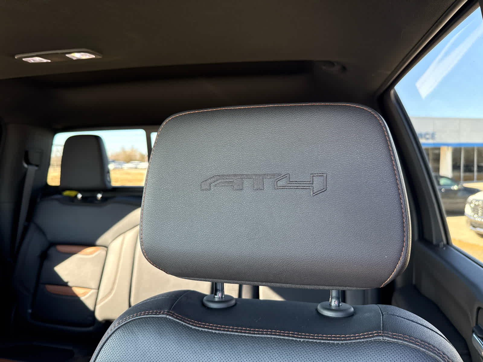 2023 GMC Sierra 2500HD 4WD Crew Cab Standard Bed AT4