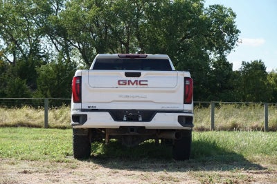 2025 GMC Sierra 2500HD 4WD Crew Cab Standard Bed Denali