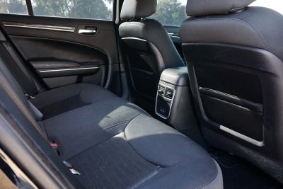 2019 Chrysler 300 Touring