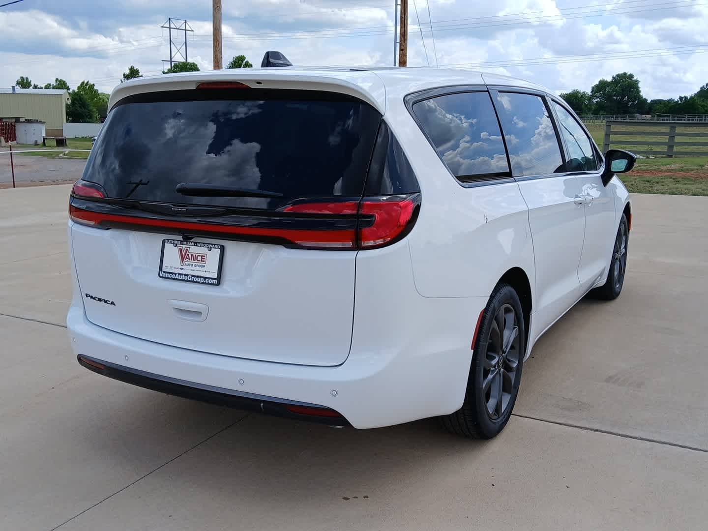 2026 Chrysler Pacifica PACIFICA SELECT