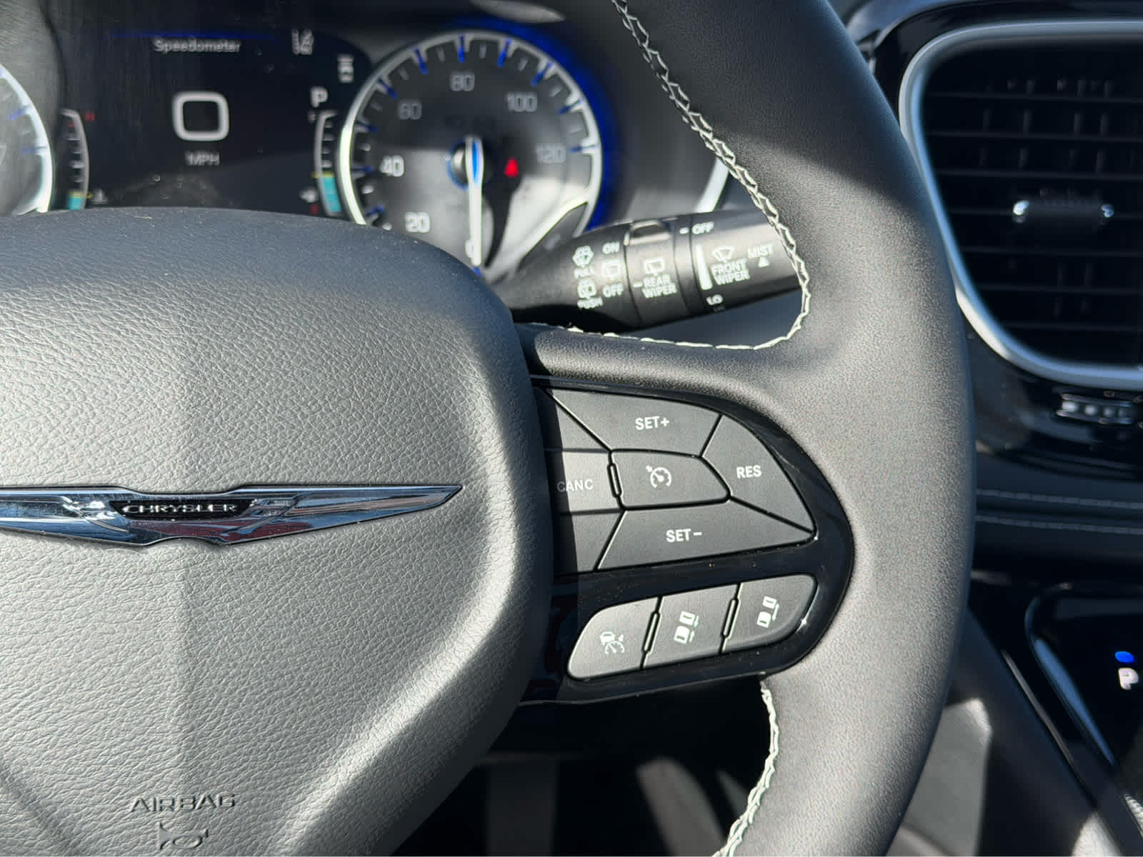 2026 Chrysler Pacifica PACIFICA LIMITED