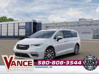 2025 Chrysler Pacifica Hybrid Pinnacle