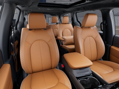 2025 Chrysler Pacifica Hybrid Pinnacle