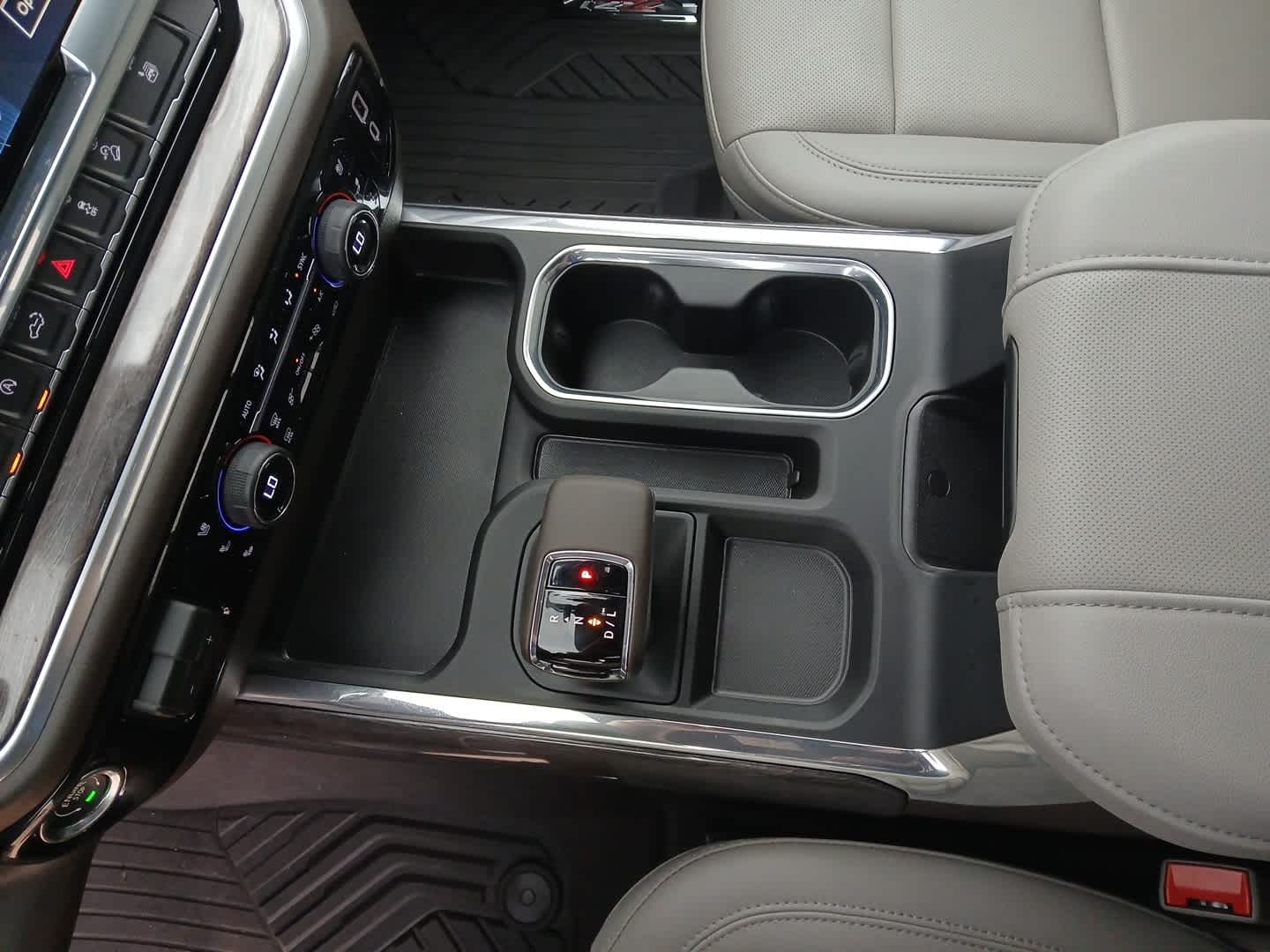 2026 Chevrolet Silverado 1500 4WD Crew Cab Short Bed LTZ
