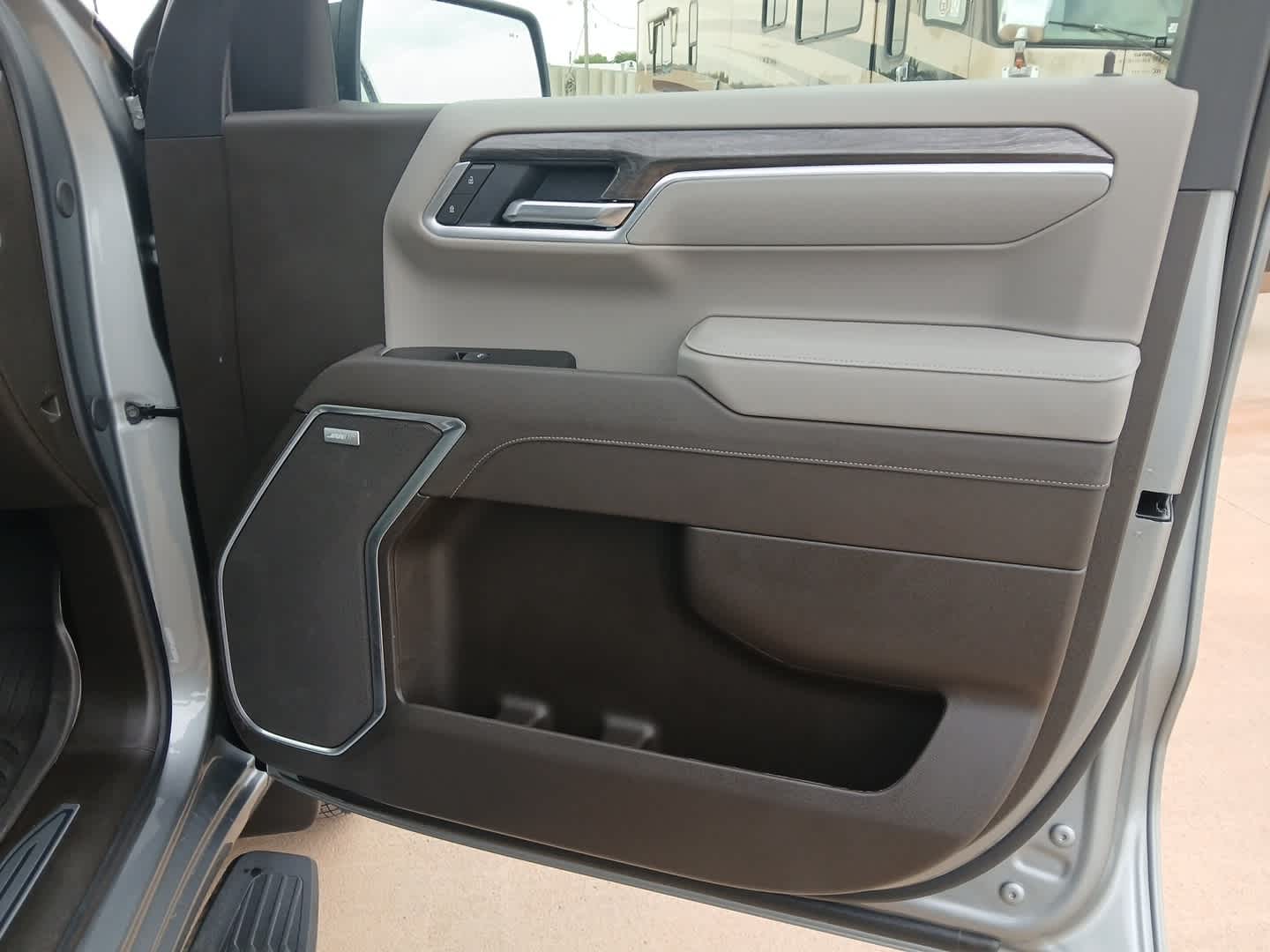 2026 Chevrolet Silverado 1500 4WD Crew Cab Short Bed LTZ